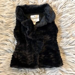 American Widgeon Faux Fur Vest Black size 2